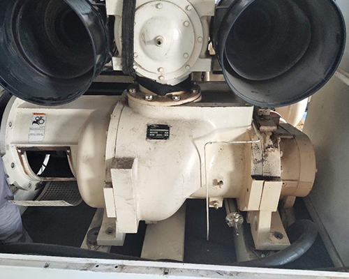 登?？諌簷C主機機頭大修
